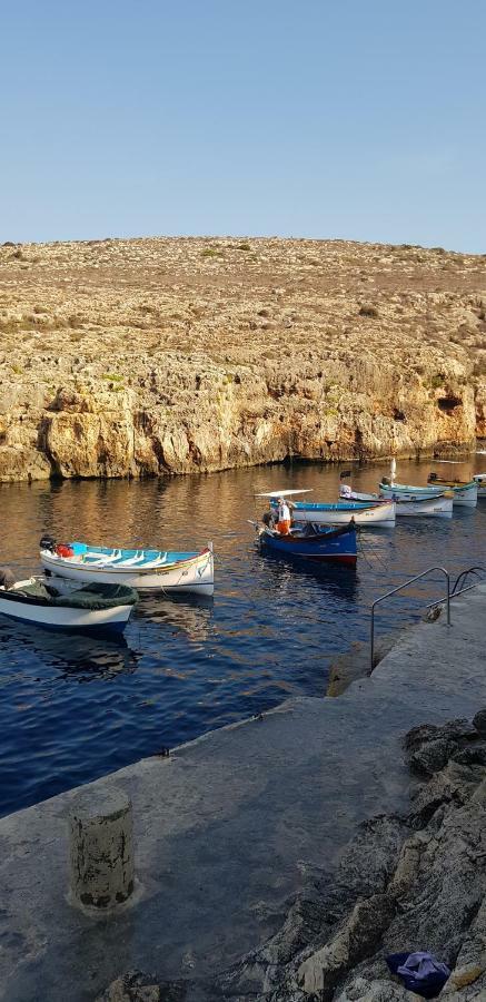 Aurora Apartment Zurrieq Exteriör bild